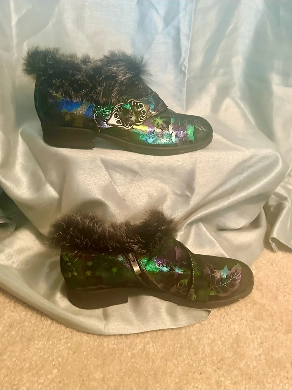 Spring Step Women's Iridescent Black Fur-Trim ankle boots 11m - Picture 2 of 6